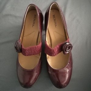 Merona maroon heels